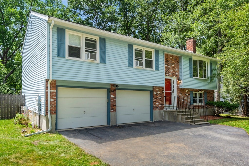 3 bed, 2 bath apartment for rent at 11 Minuteman Way Unit 11, Shrewsbury — photo 1 of 36