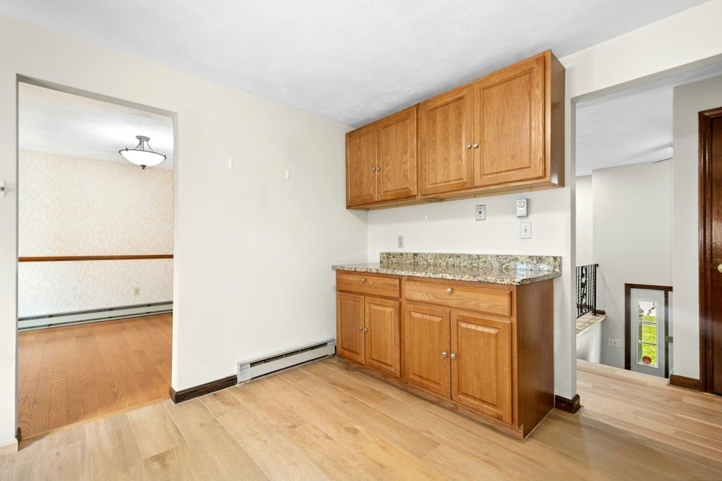 3 bed, 2 bath apartment for rent at 11 Minuteman Way Unit 11, Shrewsbury — photo 11 of 36