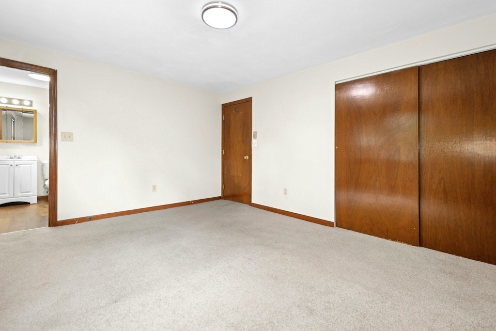 3 bed, 2 bath apartment for rent at 11 Minuteman Way Unit 11, Shrewsbury — photo 19 of 36