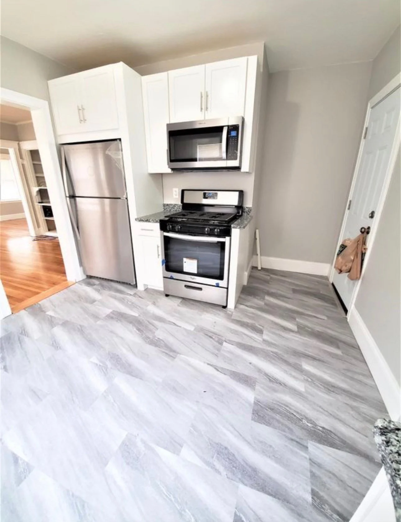 2 bed, 1 bath apartment for rent at 11 Monponset Unit 1, Hyde Park — photo 2 of 11