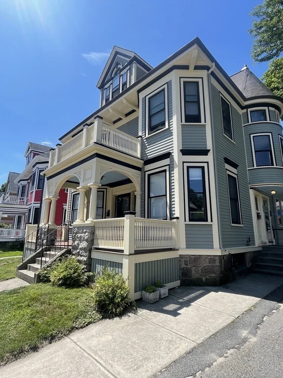1 bed, 1 bath apartment for rent at 11 Montague St Unit 3, Dorchester — photo 12 of 13