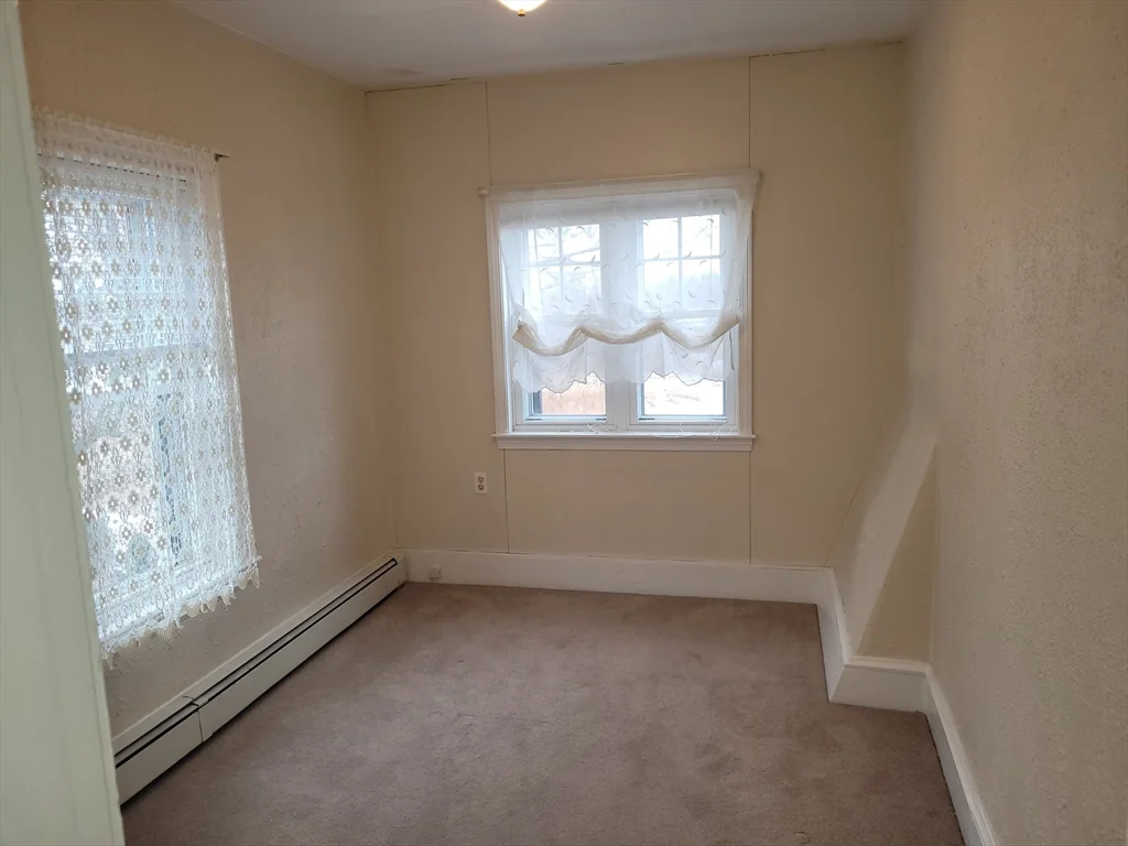 2 bed, 1 bath apartment for rent at 11 Montfern Ave Unit 2, Revere — photo 5 of 13