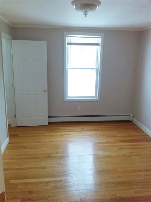 3 bed, 2 bath apartment for rent at 11 Montfern Ave Unit 3, Brighton — photo 7 of 18
