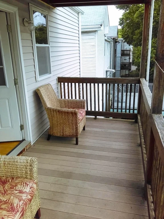 3 bed, 2 bath apartment for rent at 11 Montfern Ave Unit 3, Brighton — photo 16 of 18