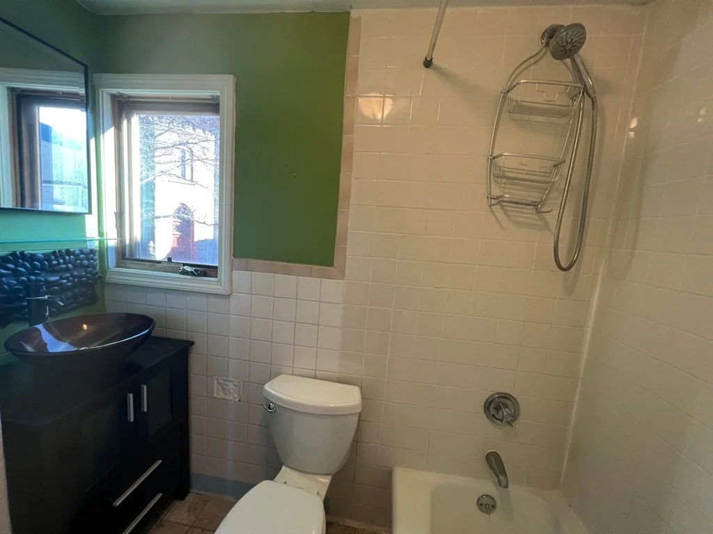 2 bed, 1 bath apartment for rent at 11 Monument Ave Unit 2, Charlestown — photo 9 of 11