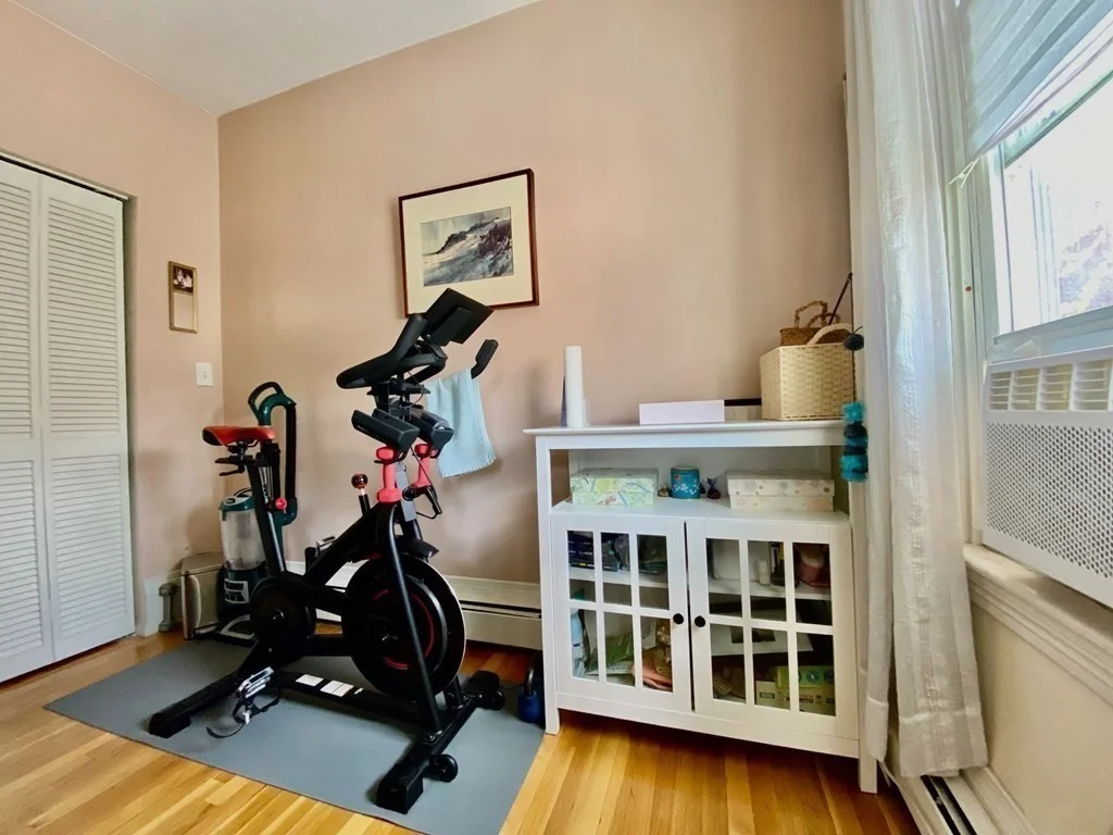 1 bed, 1 bath apartment for rent at 11 Monument Ave Unit 3, Charlestown — photo 3 of 7