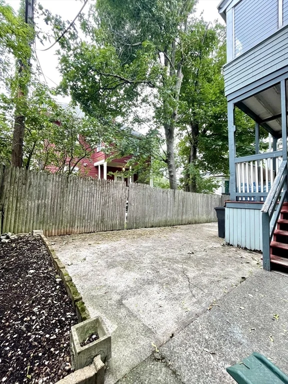 2 bed, 1 bath apartment for rent at 11 Mount Cushing Ter Unit 1, Dorchester — photo 27 of 28