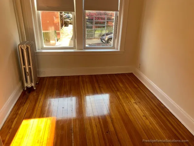 3 bed, 1 bath apartment for rent at 11 Mount Hood Rd Unit 1, Brighton — photo 3 of 24