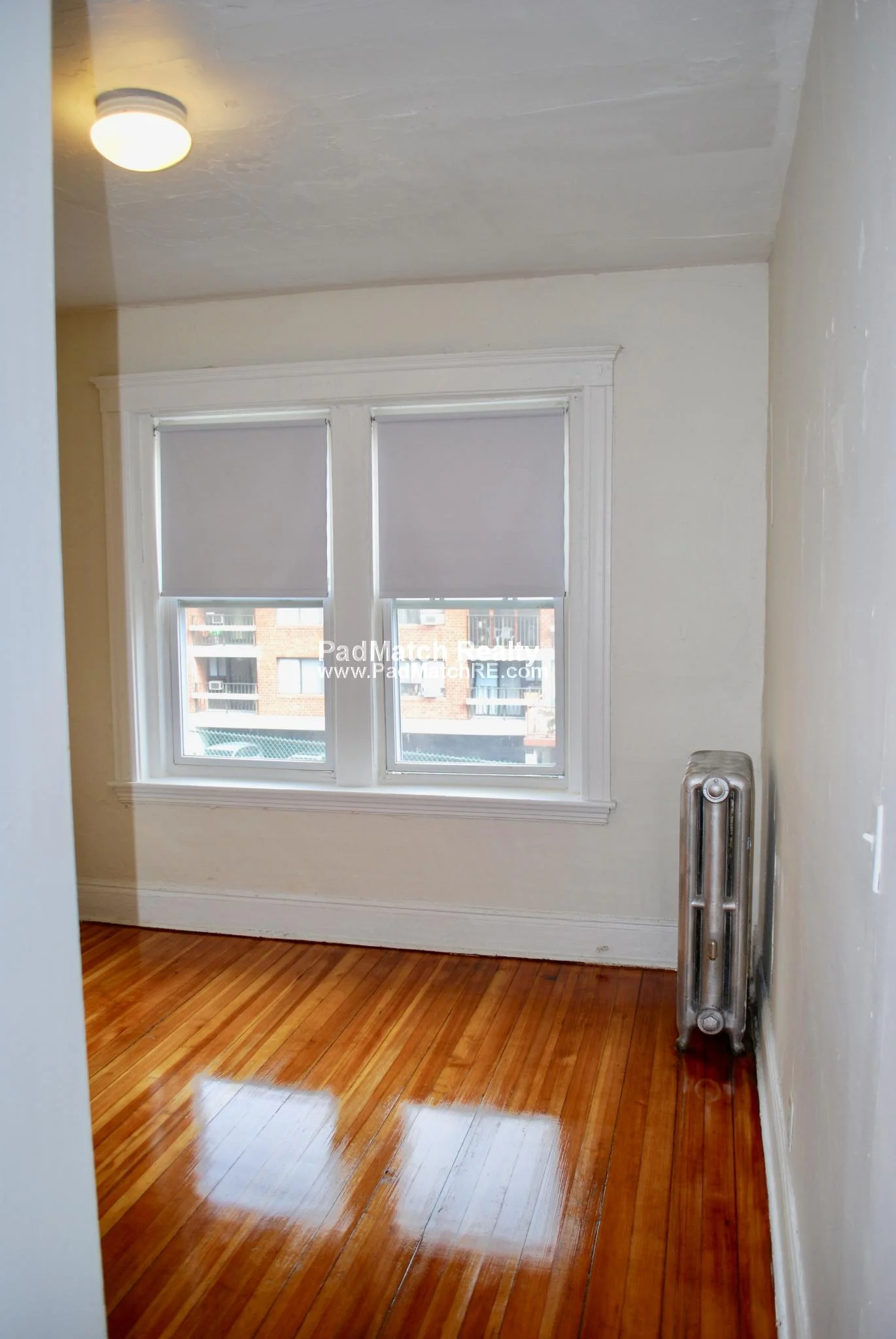 3 split bed, 1 bath apartment for rent at 11 Mount Hood Rd Unit 4, Brighton — photo 8 of 17