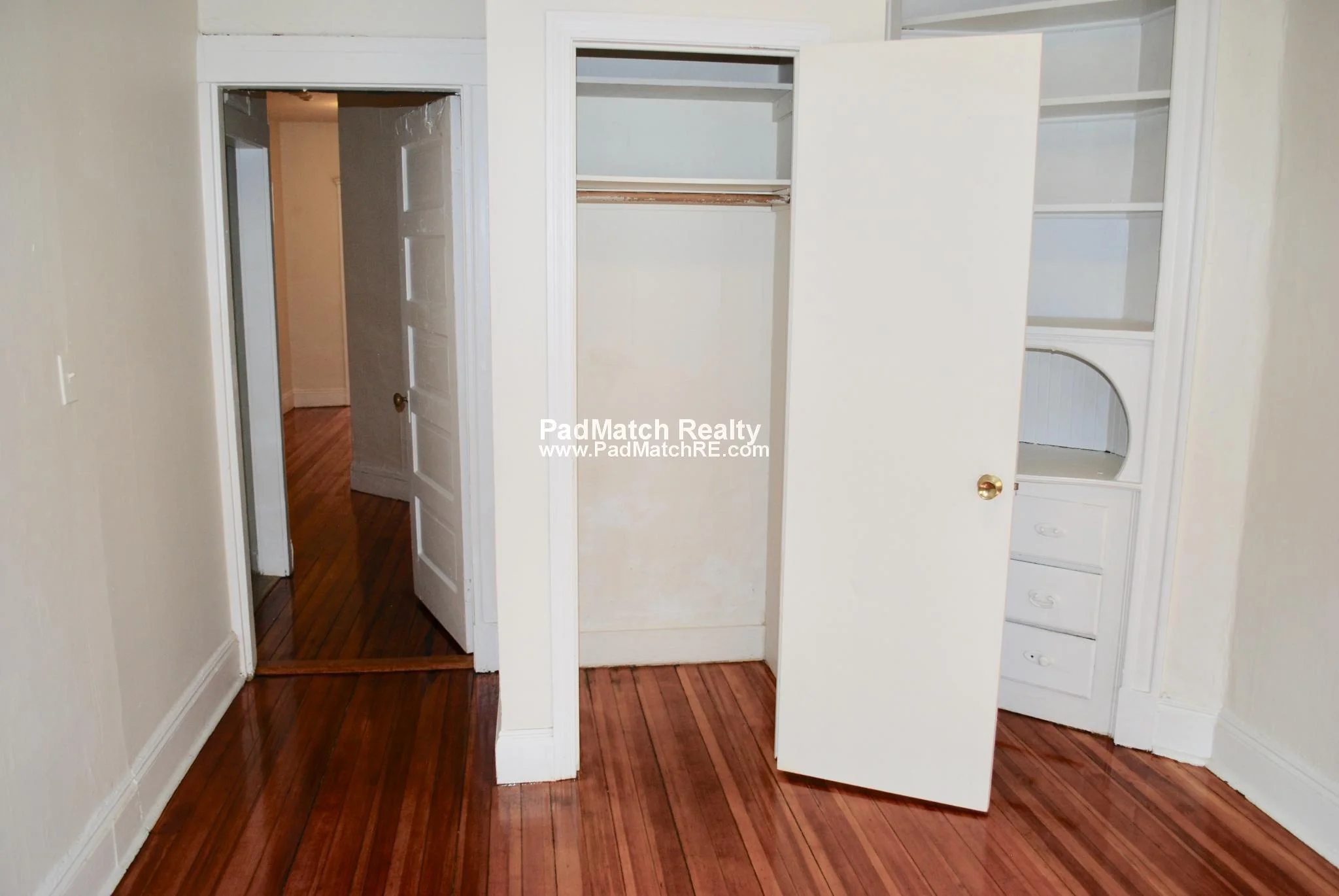 3 split bed, 1 bath apartment for rent at 11 Mount Hood Rd Unit 4, Brighton — photo 9 of 17