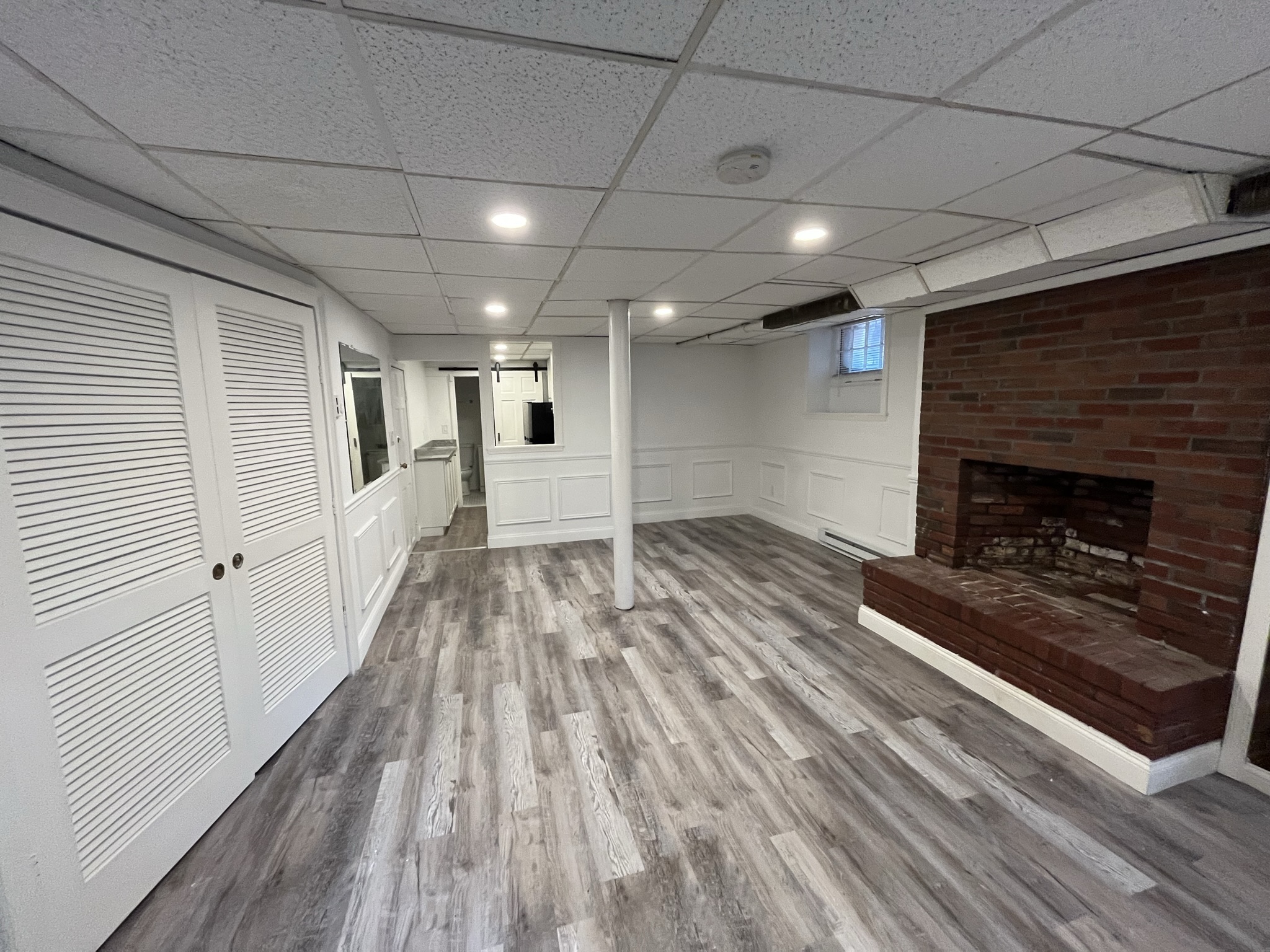 Studio bed, 1 bath apartment for rent at 11 Myrtle St Unit 11B, Beacon Hill — photo 2 of 9