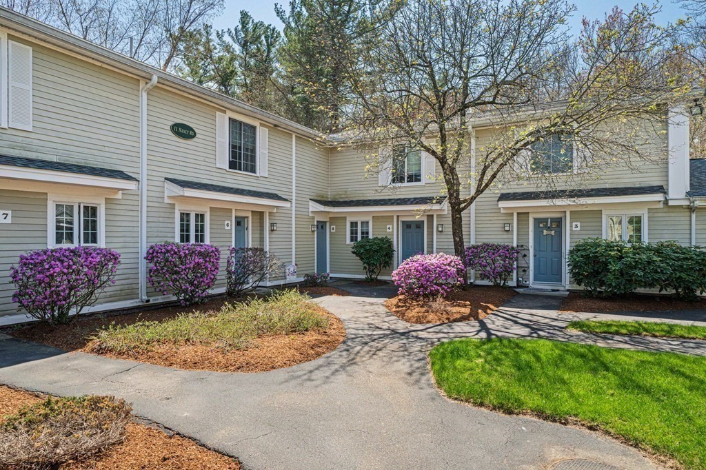 2 bed, 1 bath apartment for rent at 11 Nancy Rd Unit 4, Easton — photo 21 of 24