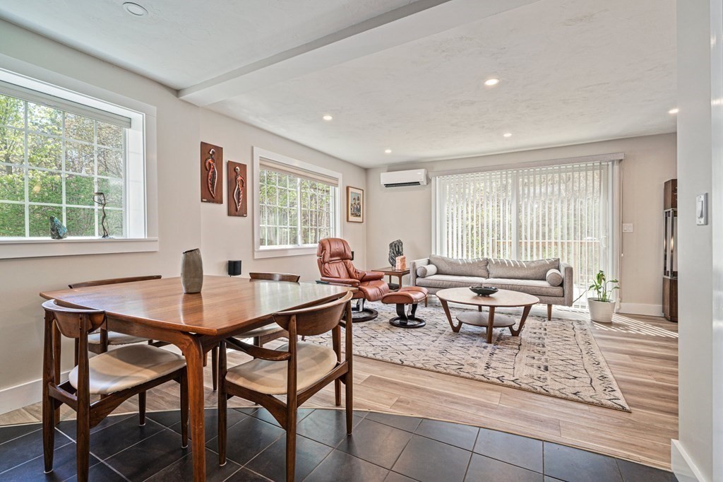 2 bed, 1 bath apartment for rent at 11 Nancy Rd Unit 4, Easton — photo 5 of 24