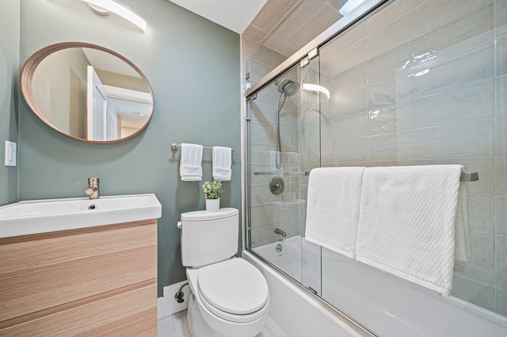 2 bed, 1 bath apartment for rent at 11 Nancy Rd Unit 4, Easton — photo 18 of 24