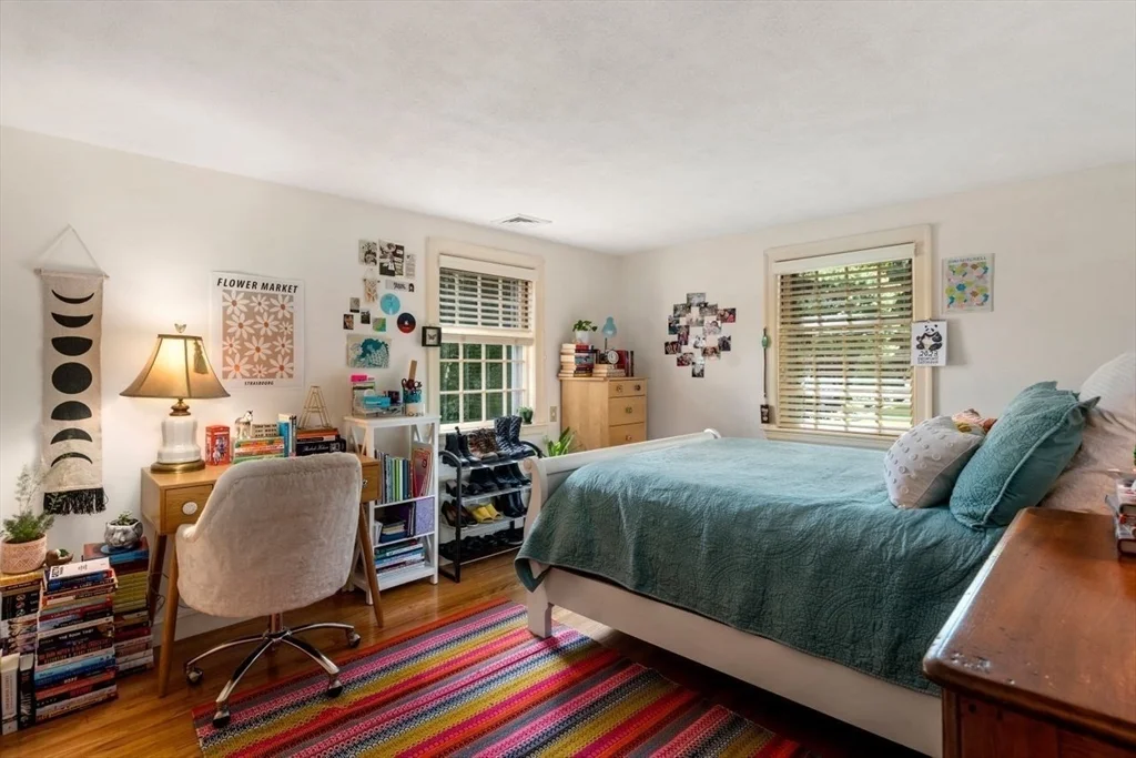 4 bed, 2 bath apartment for rent at 11 Nantucket Rd Unit 11, Wellesley — photo 17 of 23