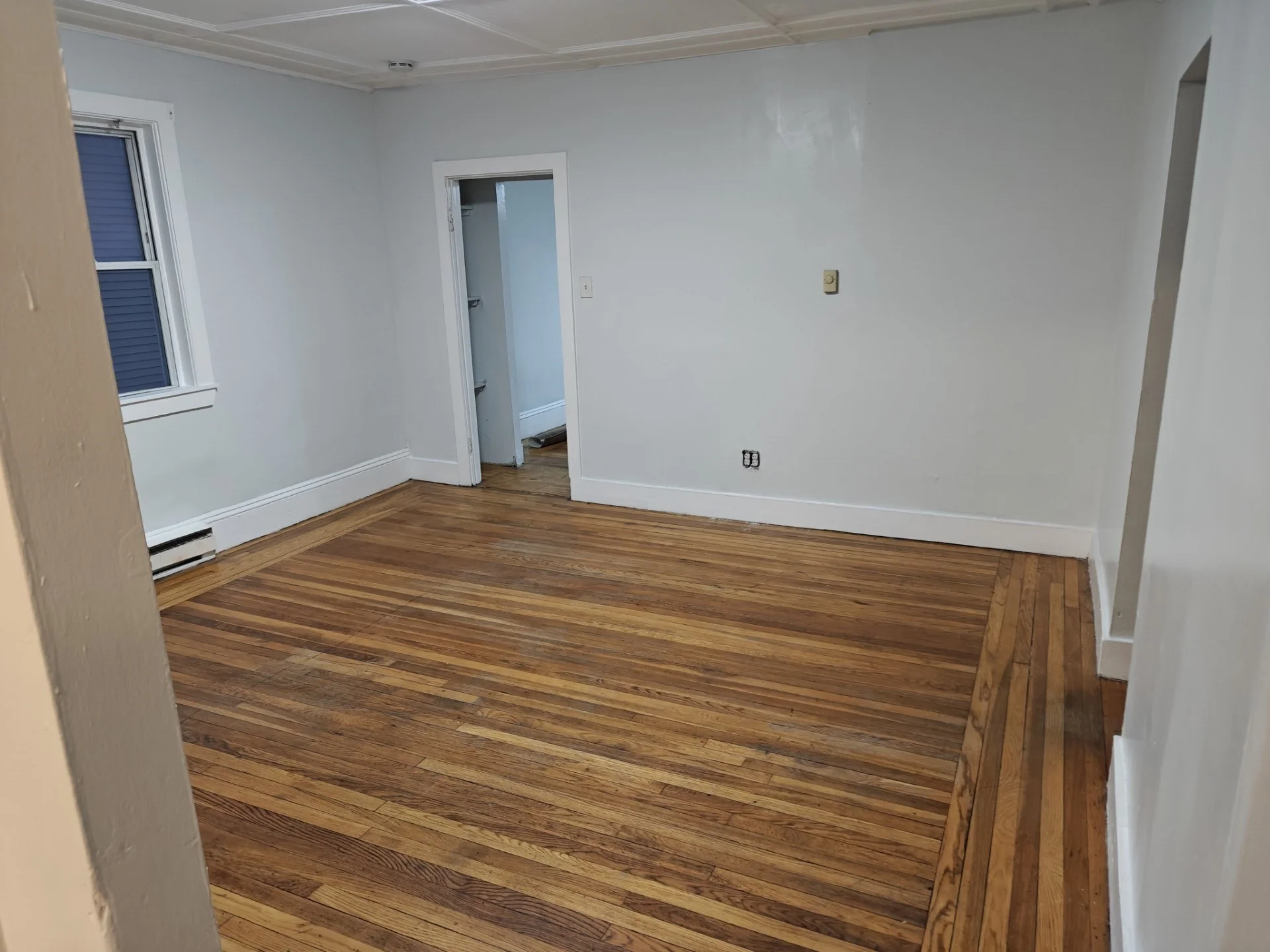 3 bed, 1 bath apartment for rent at 11 Nelson St Unit 2, Lynn — photo 2 of 14