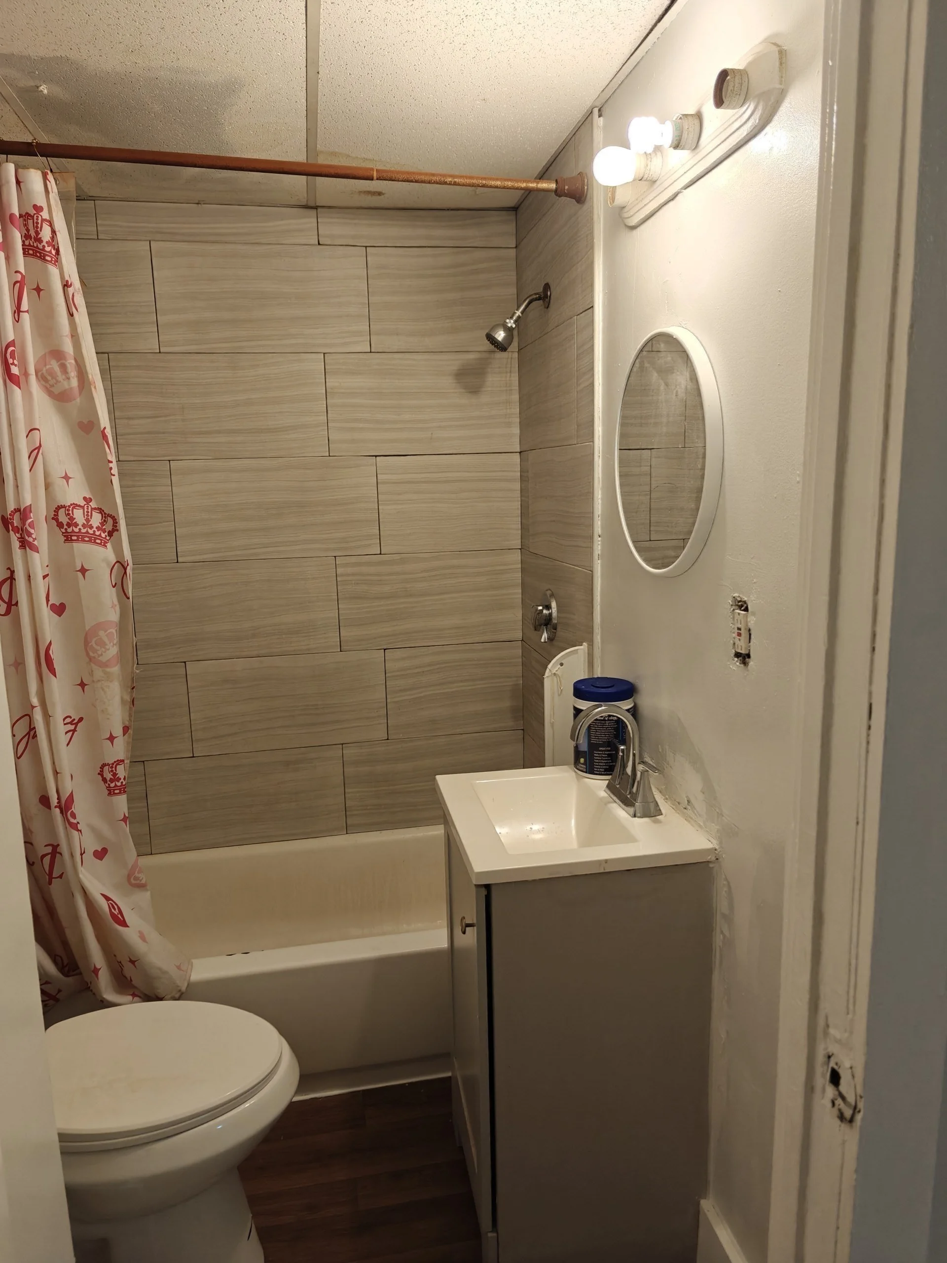 3 bed, 1 bath apartment for rent at 11 Nelson St Unit 2, Lynn — photo 12 of 14