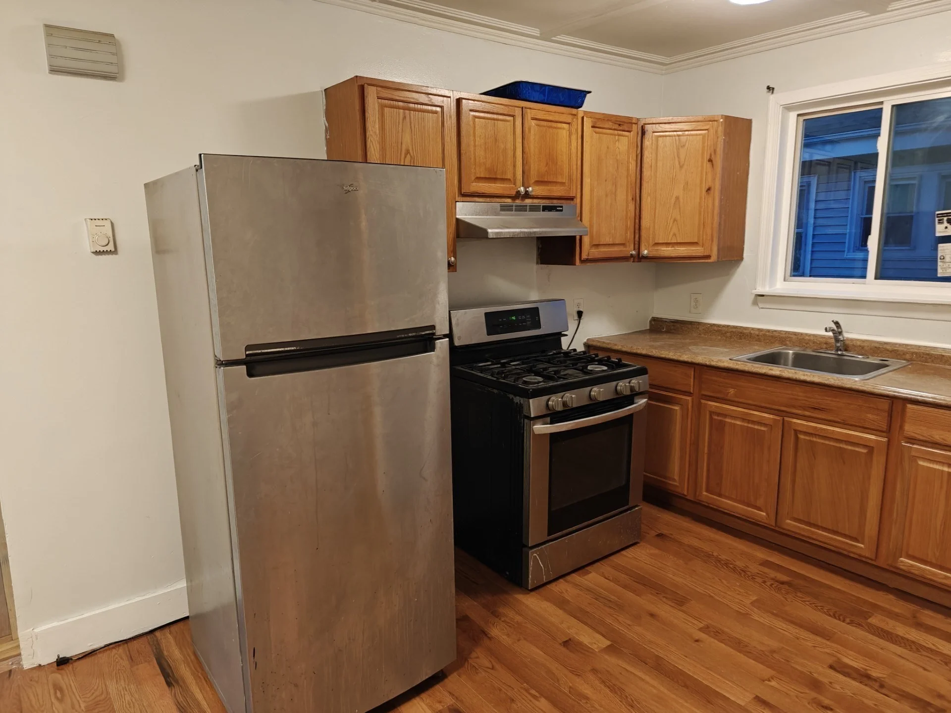 3 bed, 1 bath apartment for rent at 11 Nelson St Unit 2, Lynn — photo 7 of 14