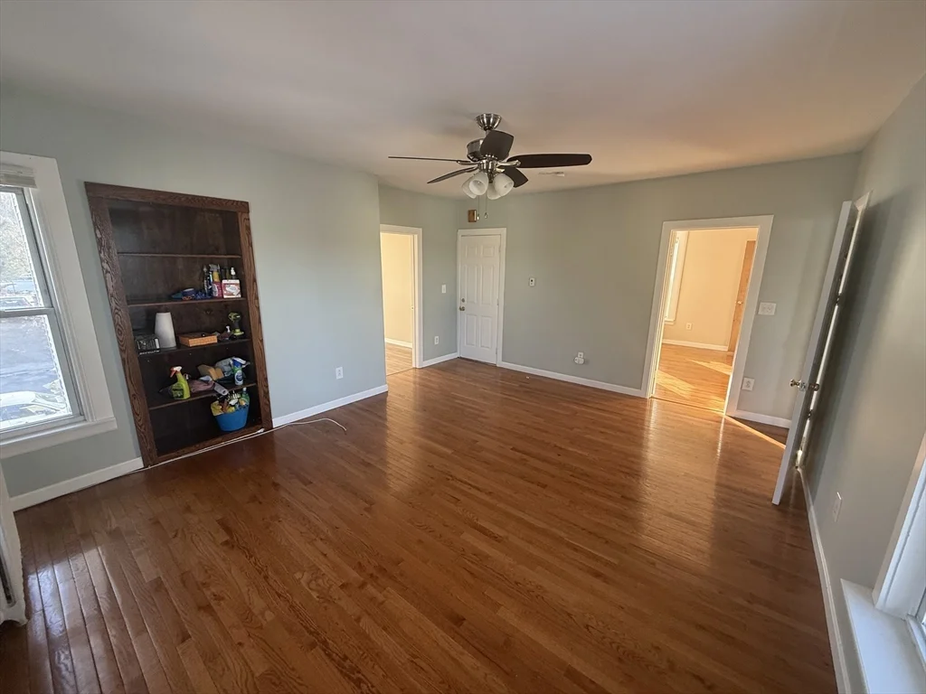 2 bed, 1 bath apartment for rent at 11 New Hampshire Ave Unit 2, Haverhill — photo 9 of 14