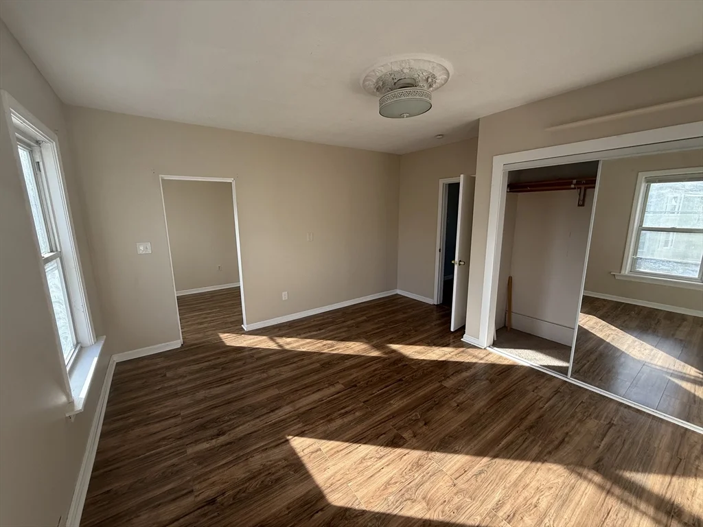 2 bed, 1 bath apartment for rent at 11 New Hampshire Ave Unit 2, Haverhill — photo 13 of 14