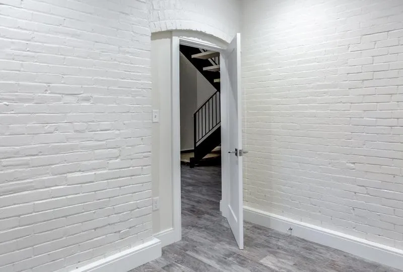 3 bed, 2 bath apartment for rent at 11 Newcomb St Unit 4, Roxbury — photo 12 of 13