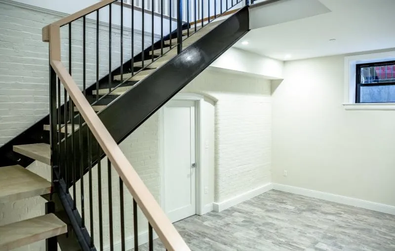 3 bed, 2 bath apartment for rent at 11 Newcomb St Unit 4, Roxbury — photo 13 of 13