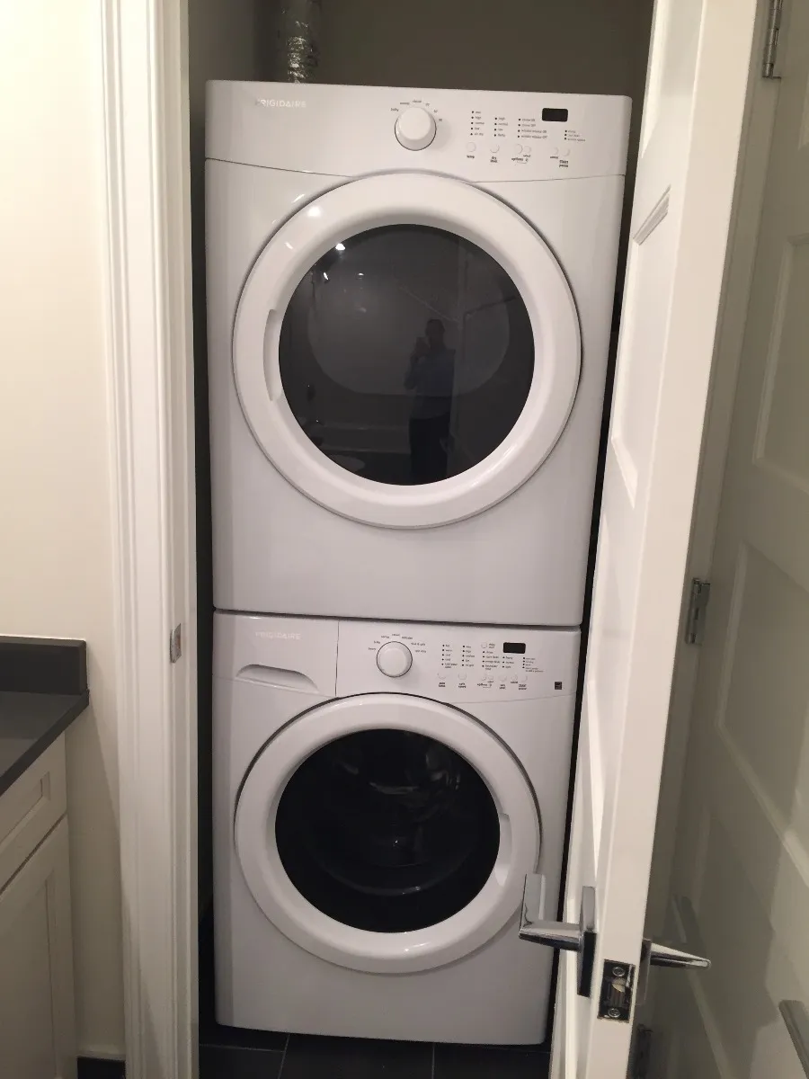2 bed, 1 bath apartment for rent at 11 Newcomb St Unit 8, Roxbury — photo 11 of 12