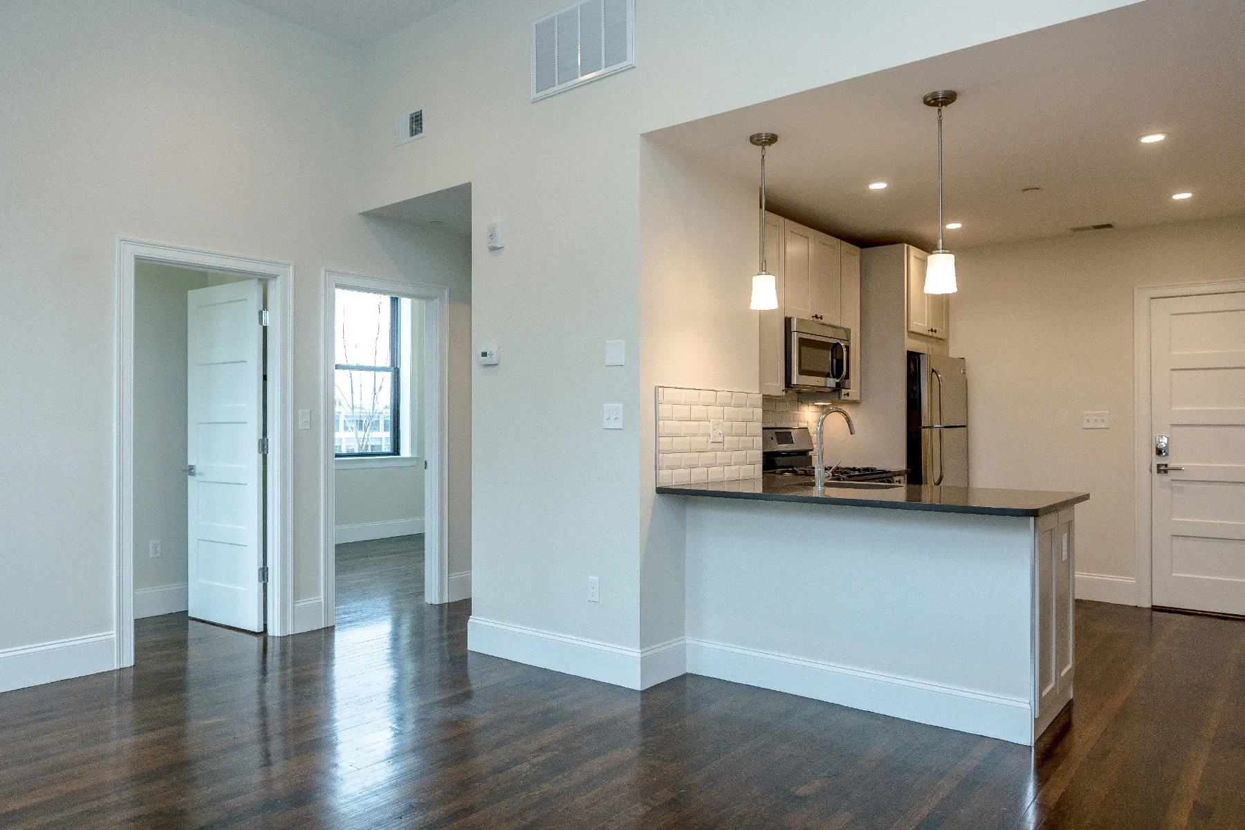 2 bed, 1 bath apartment for rent at 11 Newcomb St Unit 8, Roxbury — photo 8 of 12