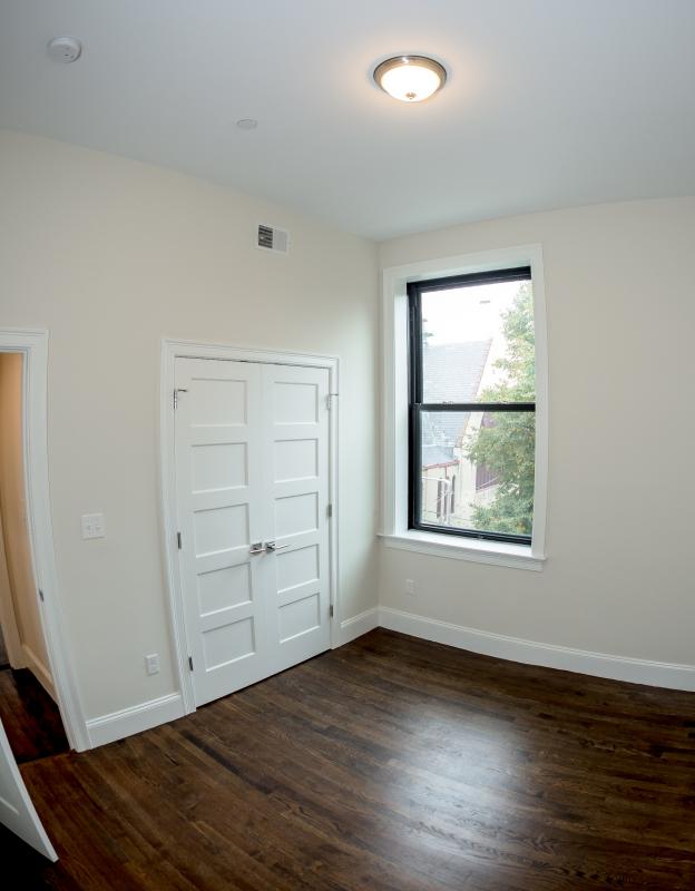 3 bed, 1 bath apartment for rent at 11 Newcomb St Unit 9, Roxbury — photo 8 of 18