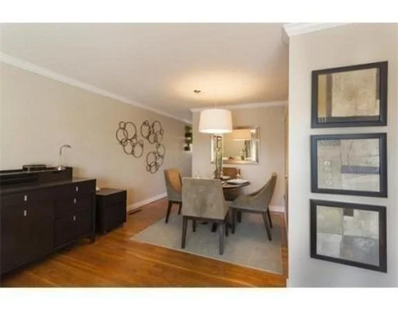 2 bed, 1 bath apartment for rent at 11 Oak St Unit 2, Wellesley — photo 5 of 14