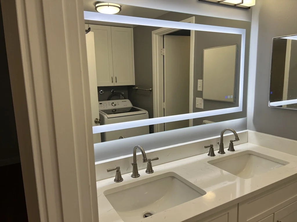 2 bed, 1 bath apartment for rent at 11 Oak St Unit 2, Wellesley — photo 13 of 14