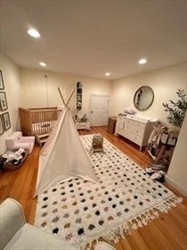 4 bed, 2 bath apartment for rent at 11 Oak St Unit -, Watertown — photo 17 of 34