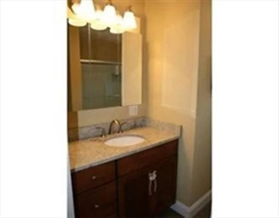 4 bed, 2 bath apartment for rent at 11 Oak St Unit -, Watertown — photo 25 of 34
