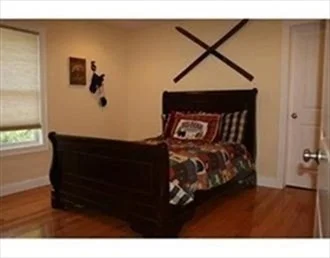 4 bed, 2 bath apartment for rent at 11 Oak St Unit -, Watertown — photo 20 of 34