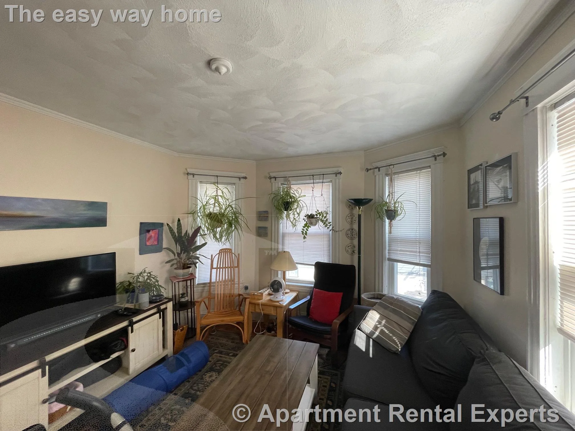 2 bed, 1 bath apartment for rent at 11 Orrin St Unit 2, Huron Village — photo 2 of 15