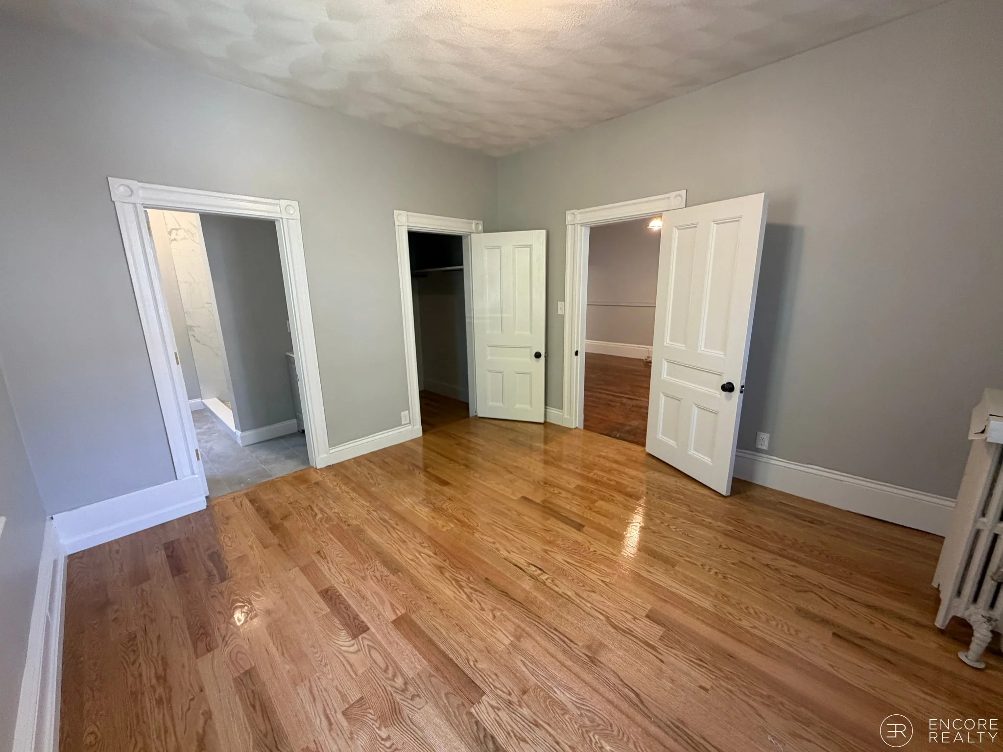 4 bed, 2 bath apartment for rent at 11 Park St Unit 3, Coolidge Corner — photo 14 of 16