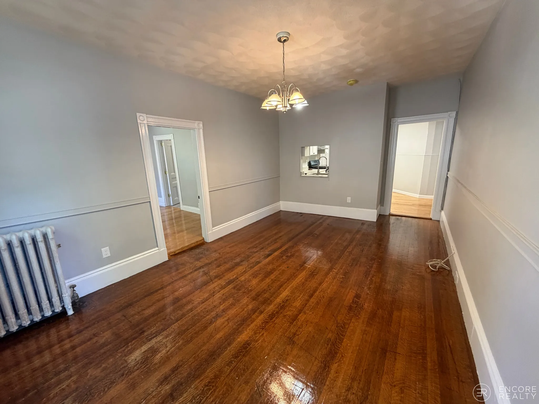 4 bed, 2 bath apartment for rent at 11 Park St Unit 3, Coolidge Corner — photo 12 of 16