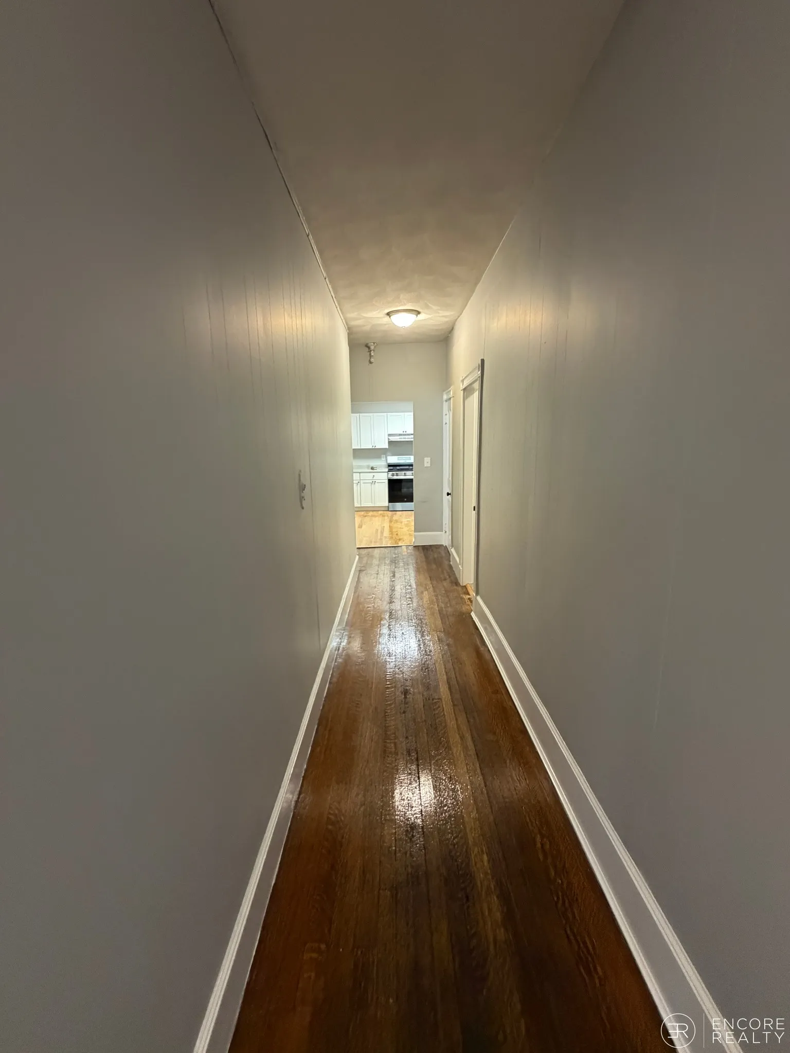 4 bed, 2 bath apartment for rent at 11 Park St Unit 3, Coolidge Corner — photo 6 of 16