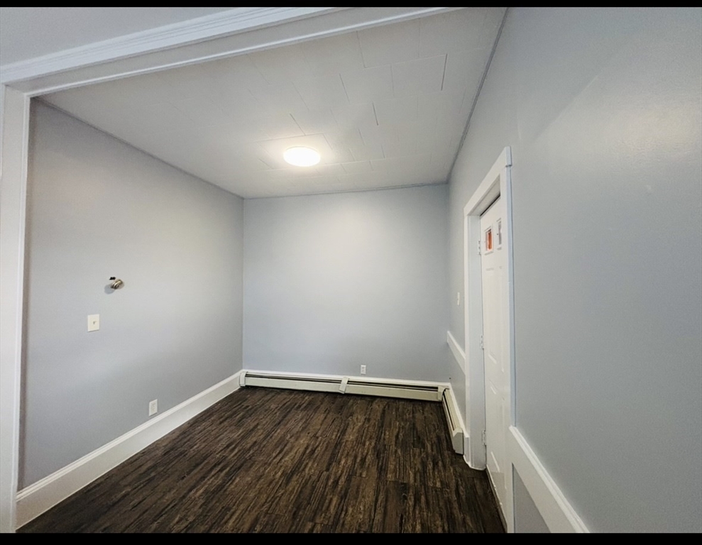 1 bed, 1 bath apartment for rent at 11 Park St Unit 4, Peabody — photo 5 of 7
