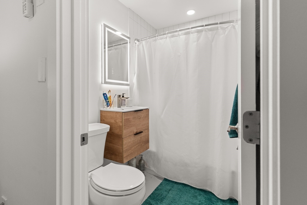 1 bed, 1 bath apartment for rent at 11 Parker Hill Ave Unit 11, Mission Hill — photo 4 of 6