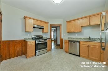 2 bed, 1 bath apartment for rent at 11 Parkton Rd Unit 1, Jamaica Plain — photo 18 of 23