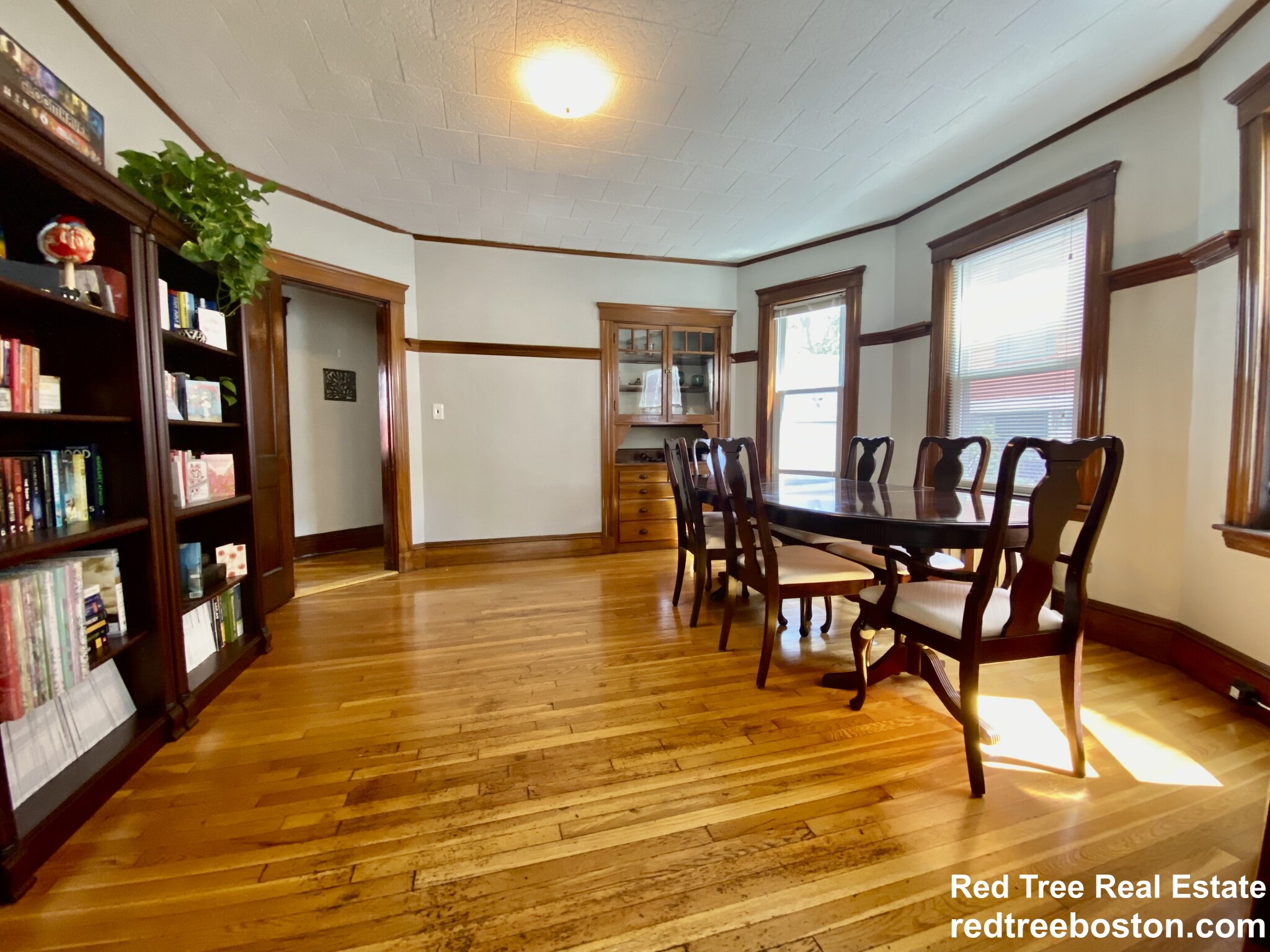 2 bed, 1 bath apartment for rent at 11 Parkton Rd Unit 1, Jamaica Plain — photo 4 of 23