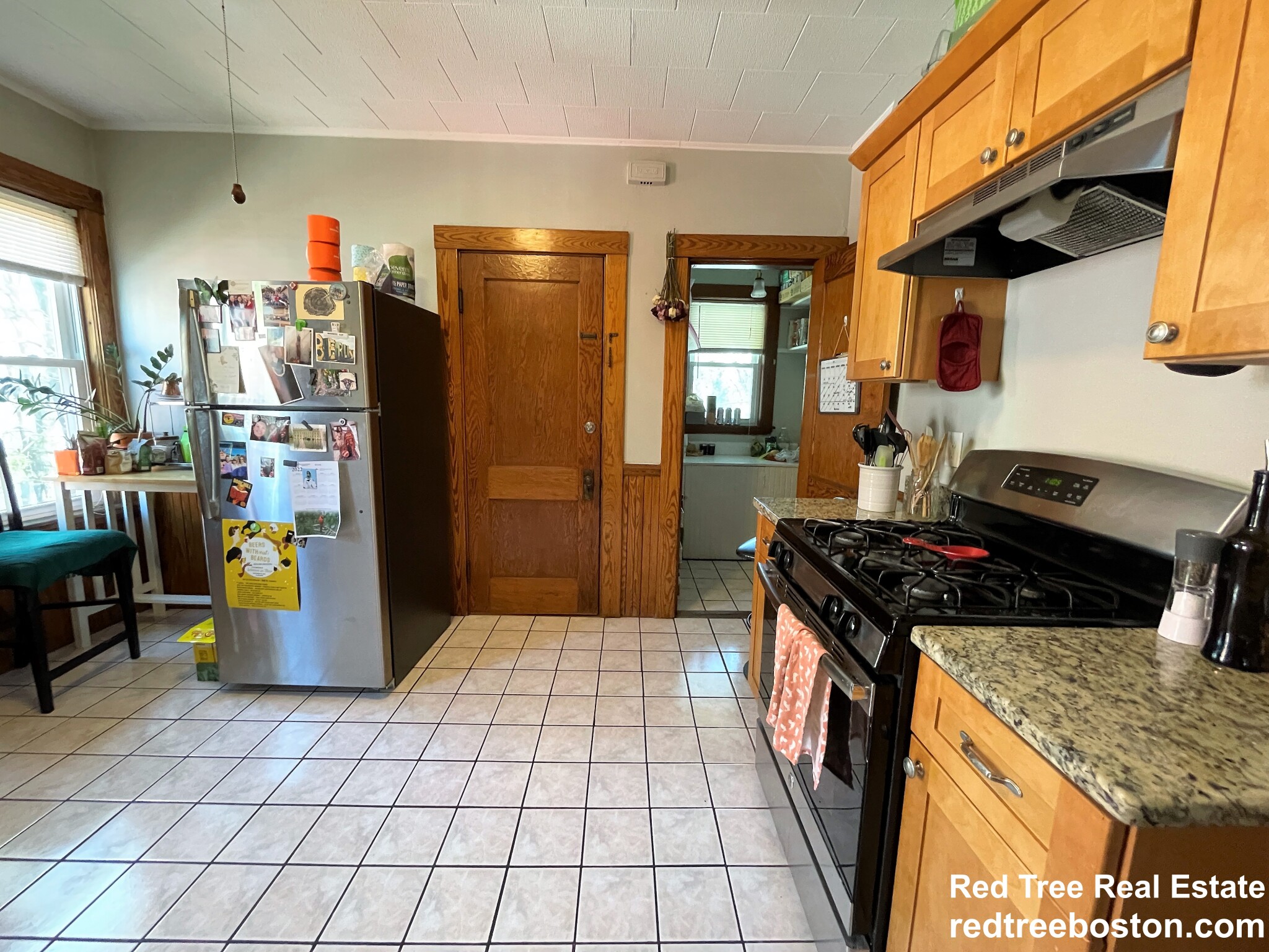3 bed, 1 bath apartment for rent at 11 Parkton Rd Unit 2, Jamaica Plain — photo 4 of 16