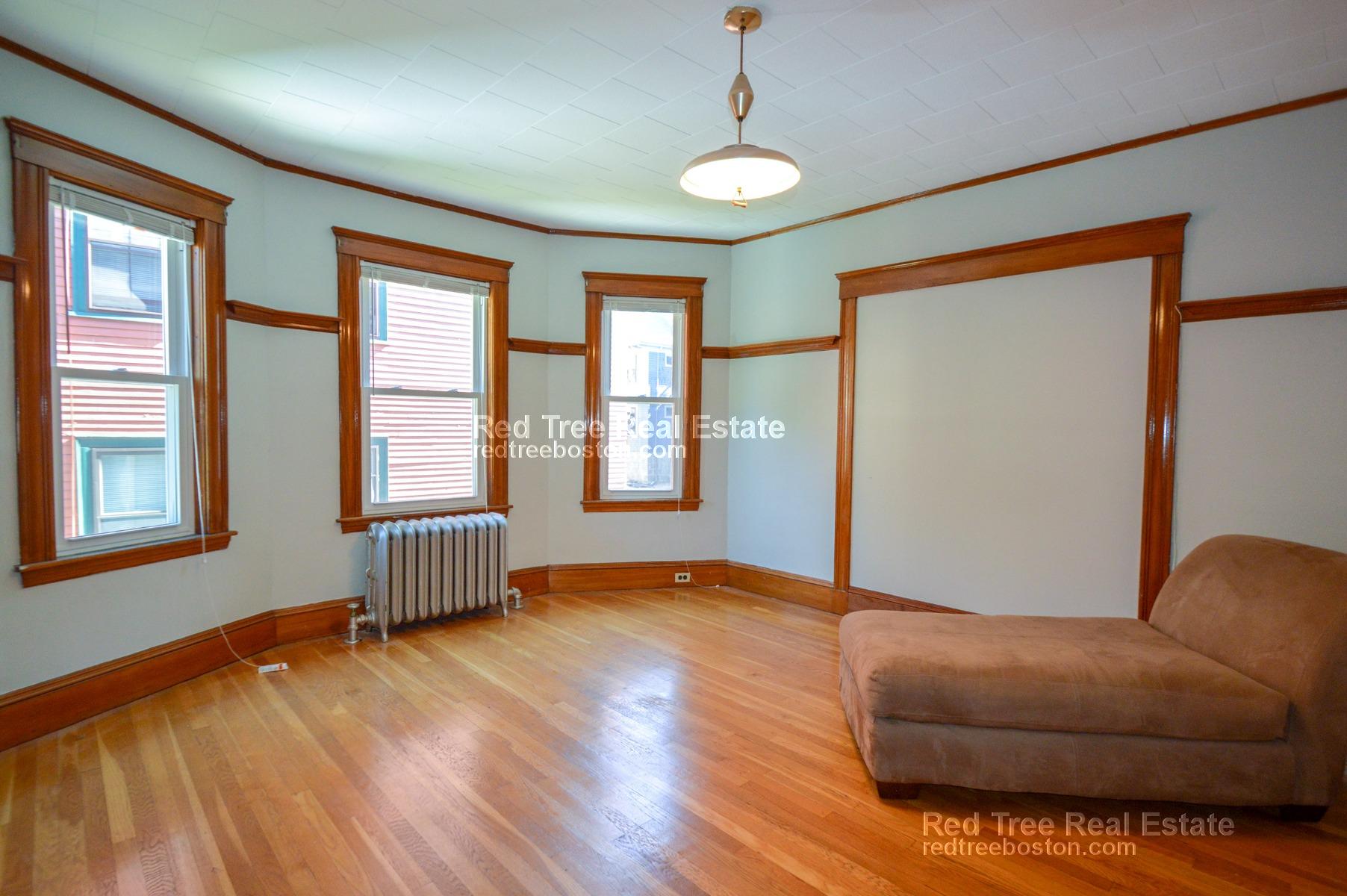 3 bed, 1 bath apartment for rent at 11 Parkton Rd Unit 2, Jamaica Plain — photo 14 of 16