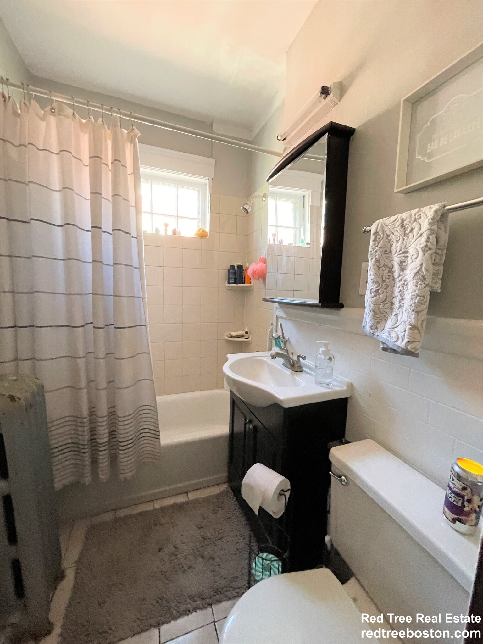 3 bed, 1 bath apartment for rent at 11 Parkton Rd Unit 2, Jamaica Plain — photo 6 of 16