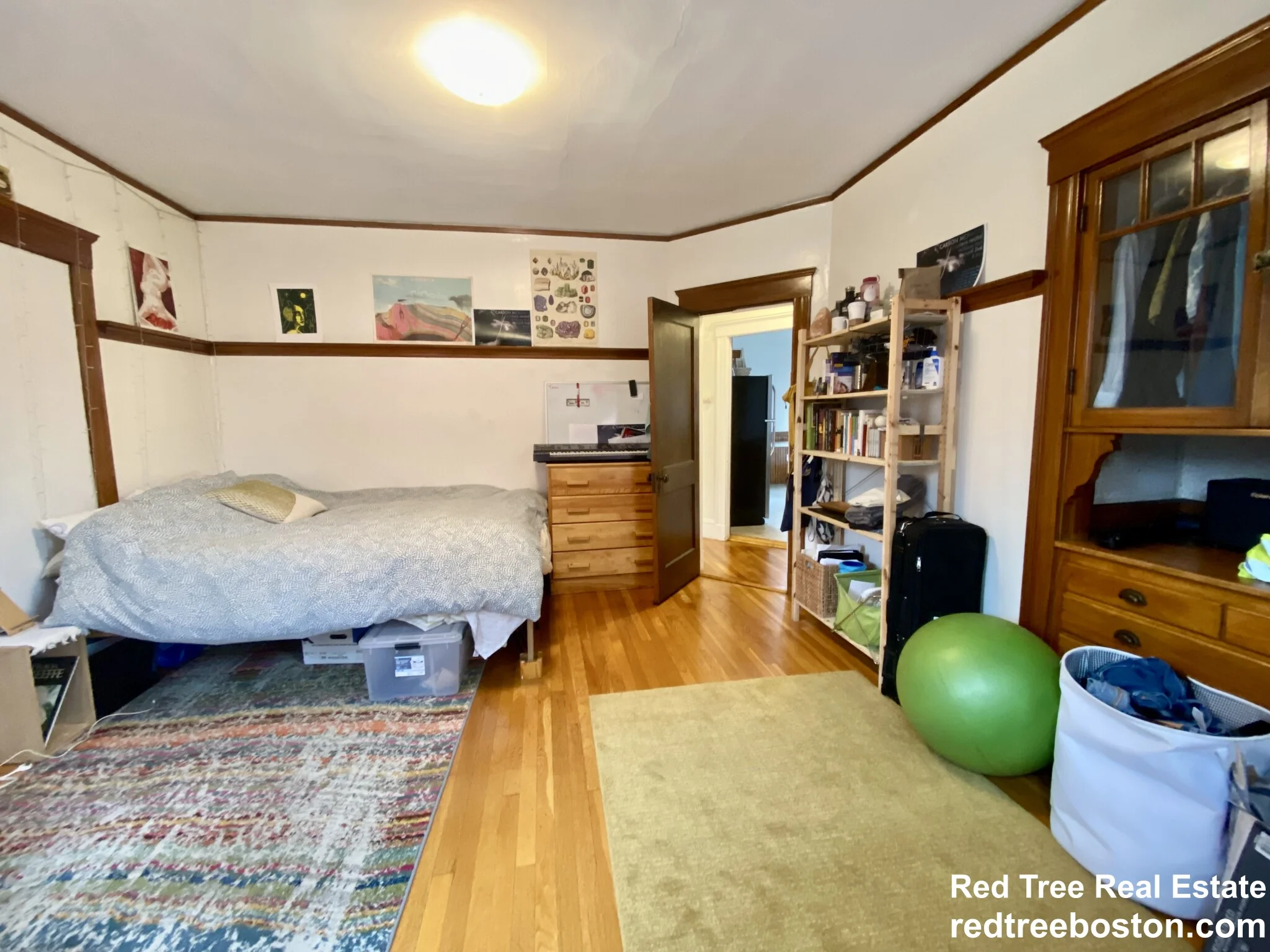 3 bed, 1 bath apartment for rent at 11 Parkton Rd Unit 3, Jamaica Hills — photo 7 of 16