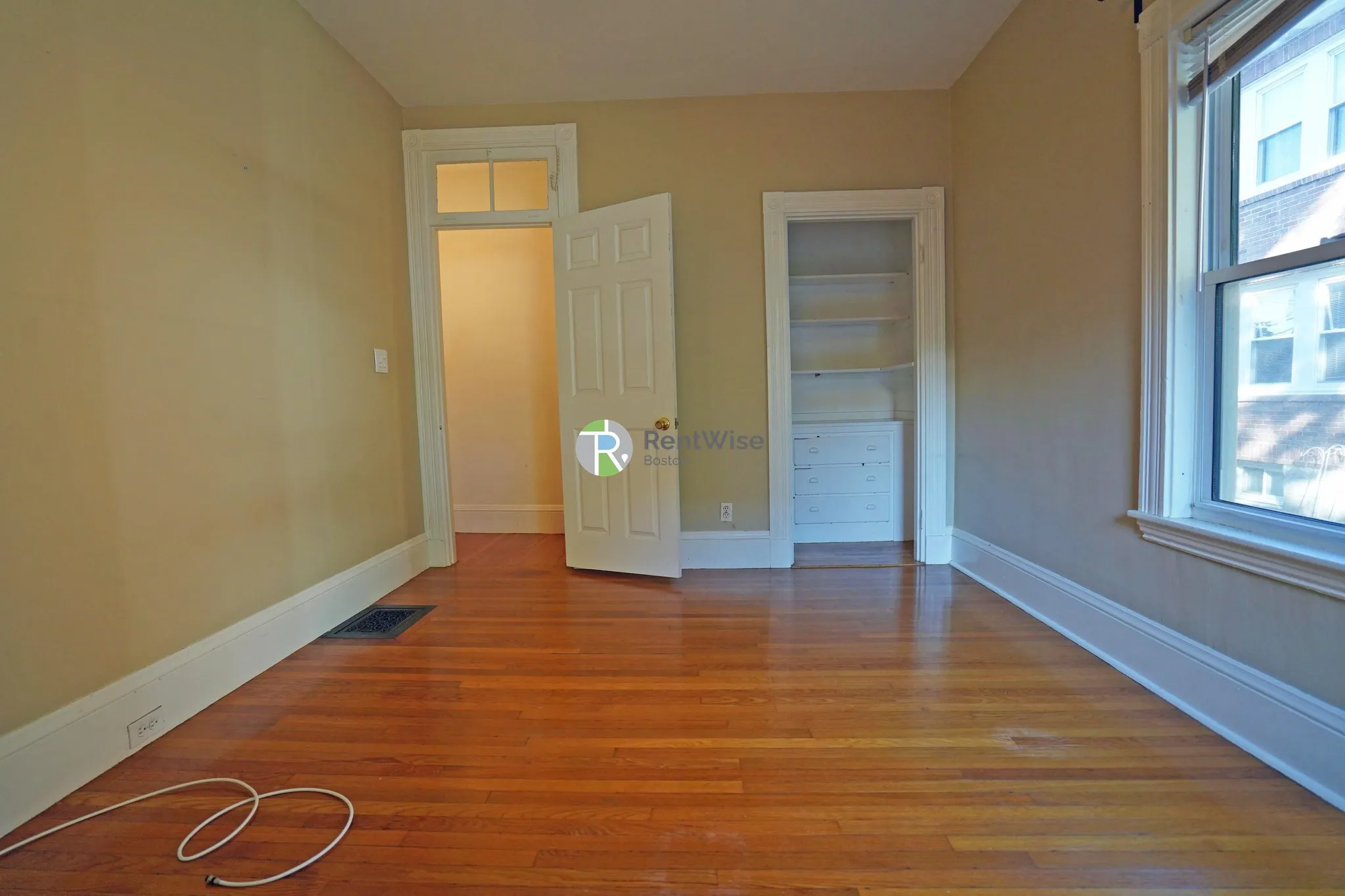2 bed, 1 bath apartment for rent at 11 Parsons St Unit 1, Brighton — photo 15 of 23