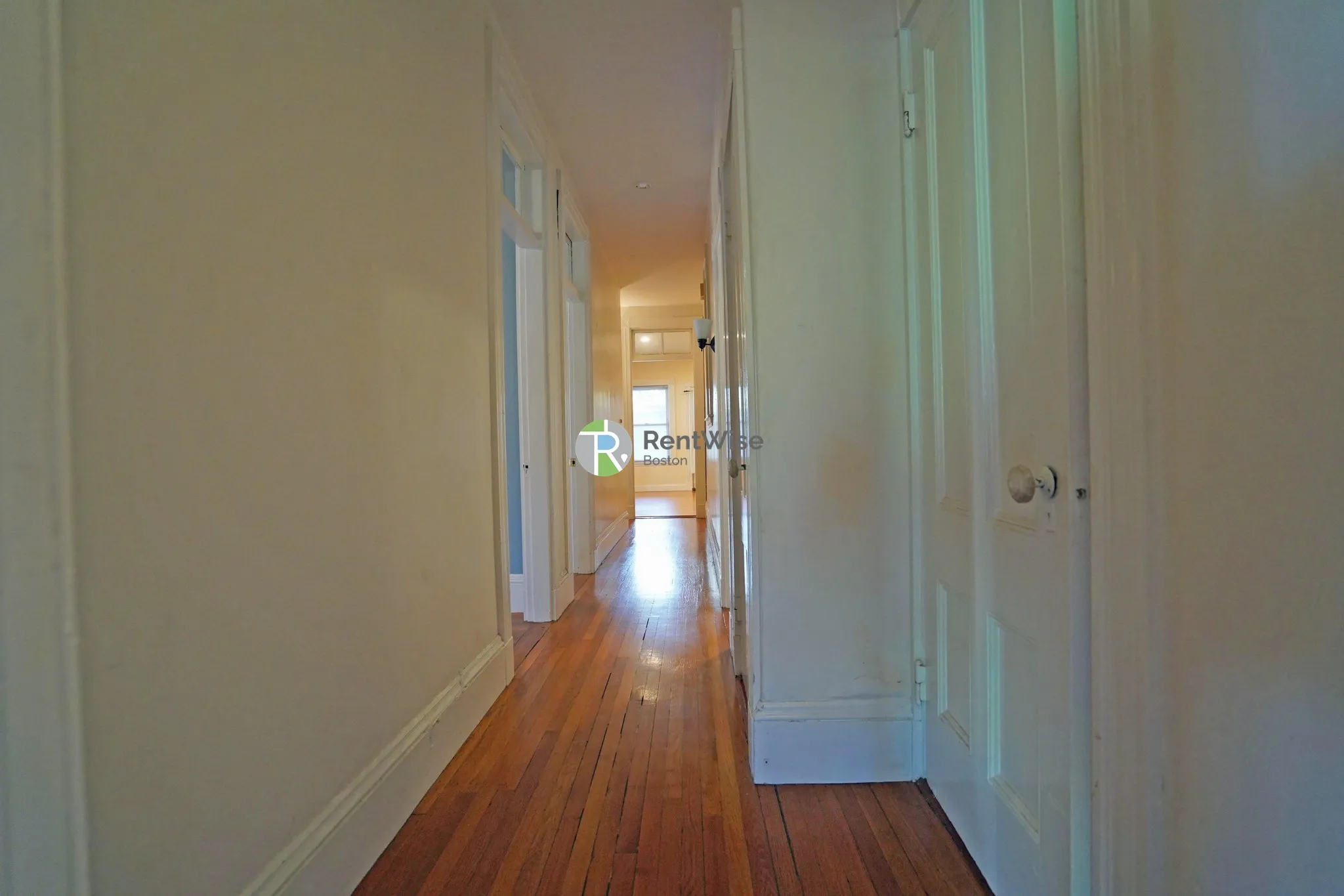 2 bed, 1 bath apartment for rent at 11 Parsons St Unit 1, Brighton — photo 4 of 23
