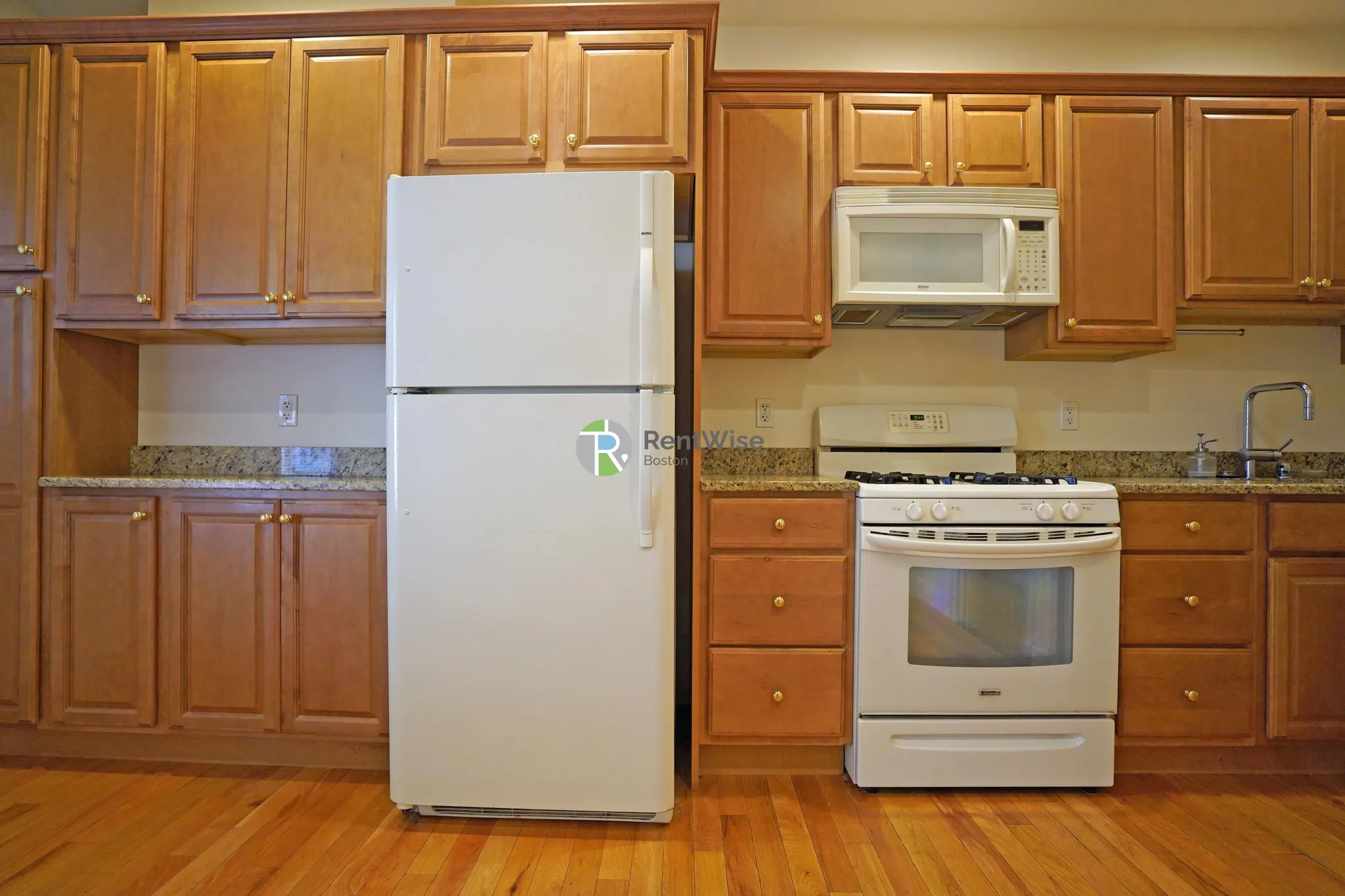 2 bed, 1 bath apartment for rent at 11 Parsons St Unit 2, Brighton — photo 13 of 23