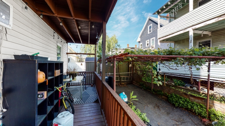3 bed, 1 bath apartment for rent at 11 Partridge Ave Unit 1, Magoun Square — photo 8 of 10
